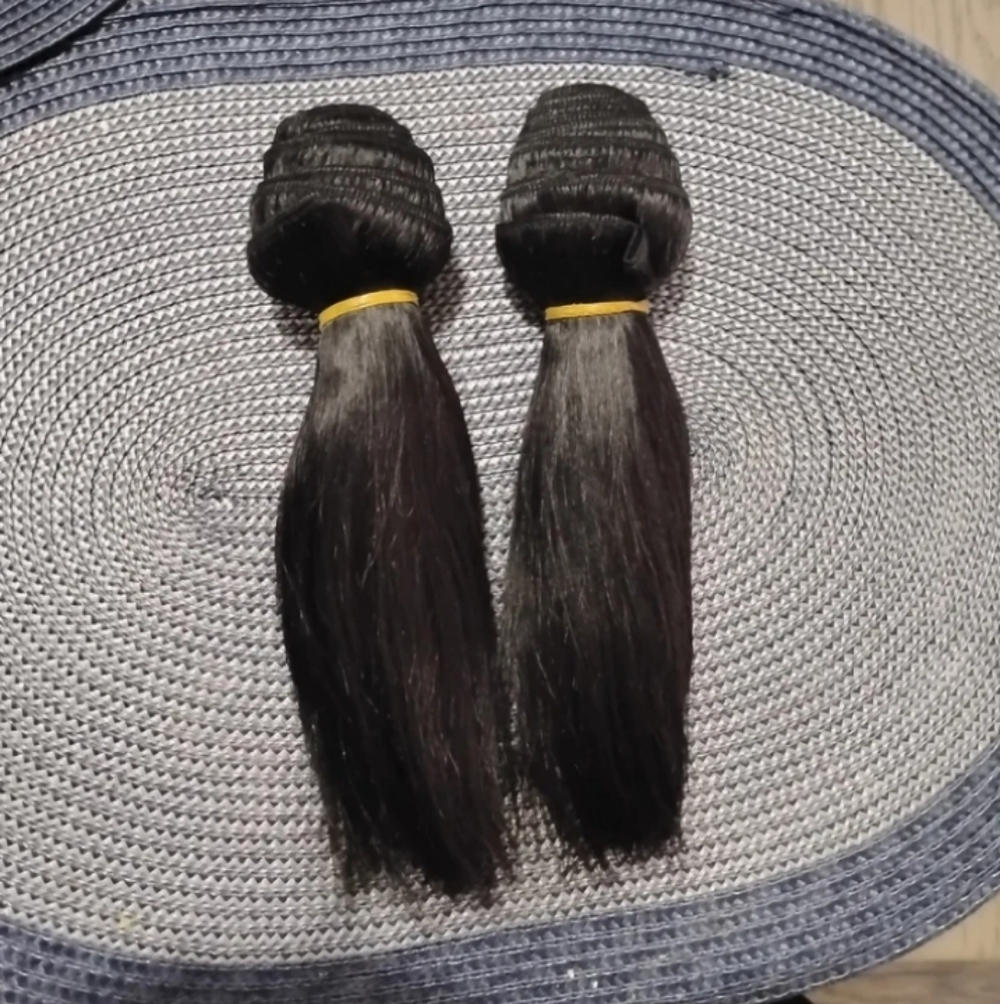 Natural Black Remy Hair Extensions - Smooth Straight Bundles